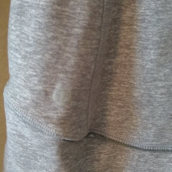 Lululemon Athletica - Picture 6 of 8